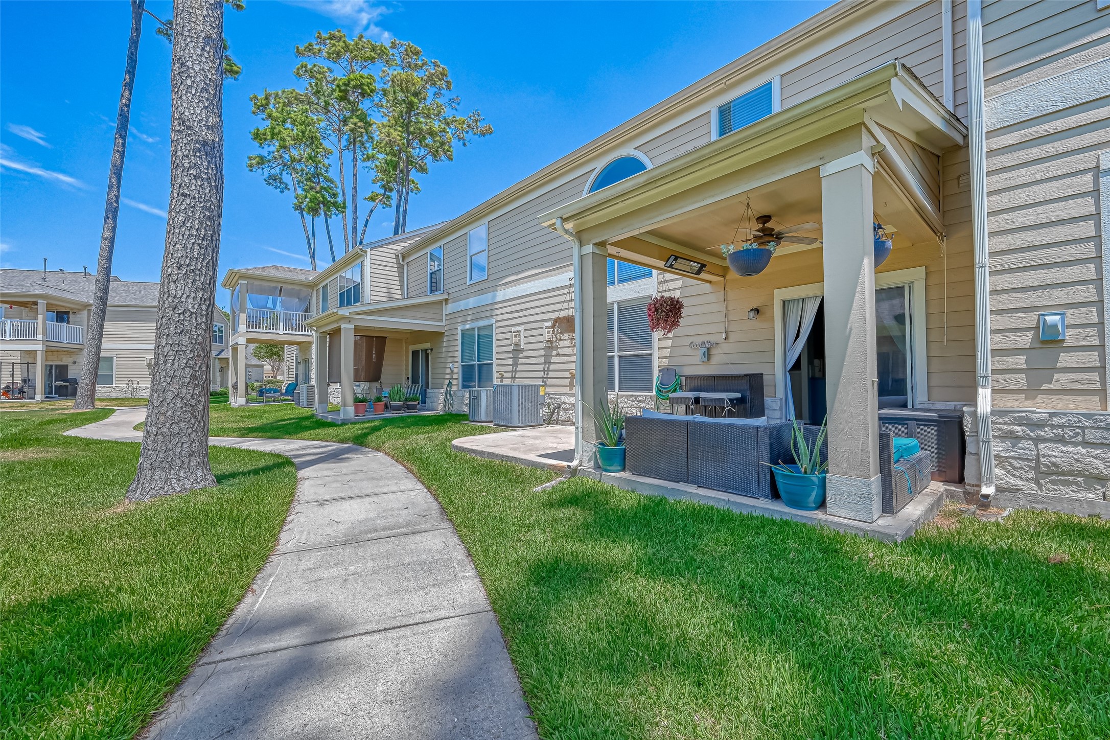 13600 Breton Ridge Street 32C , Houston, TX, 77070 | 87515755 | Realty Texas LLC