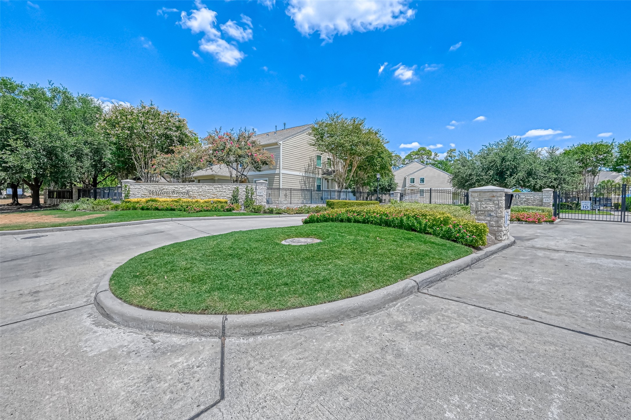 13600 Breton Ridge Street 32C , Houston, TX, 77070 | 87515755 | Realty Texas LLC