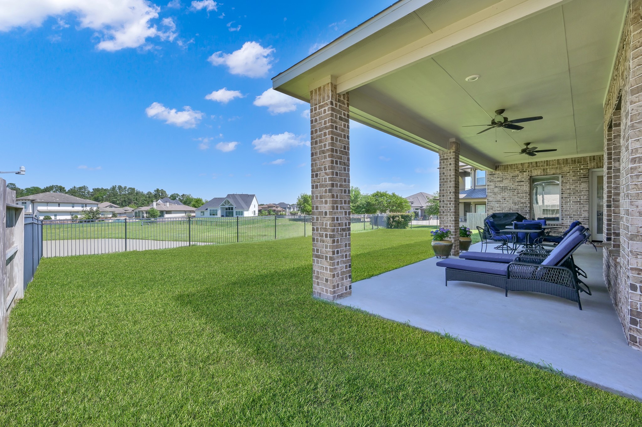 4906 Tres Lagos Drive , Spring, TX, 77389 | 38843178 | Realty Texas LLC