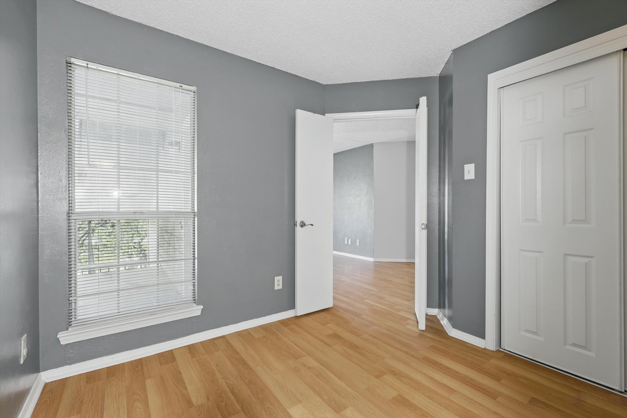 18333 Roehampton Drive 332 , Dallas, TX, 75252 | 20896396 | Realty Texas LLC