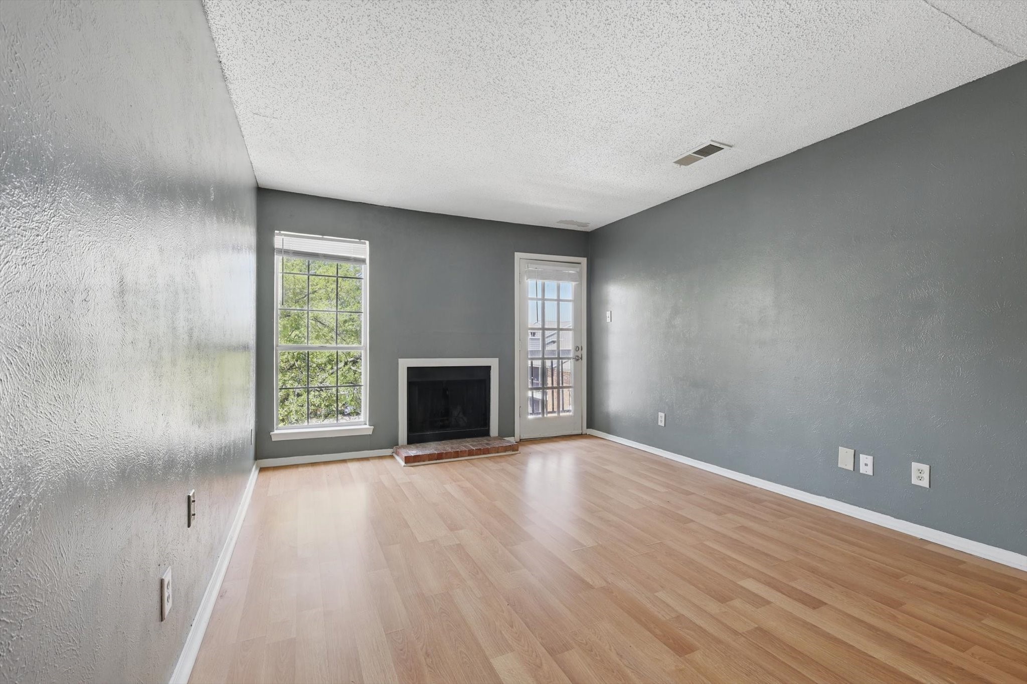 18333 Roehampton Drive 332 , Dallas, TX, 75252 | 20896396 | Realty Texas LLC