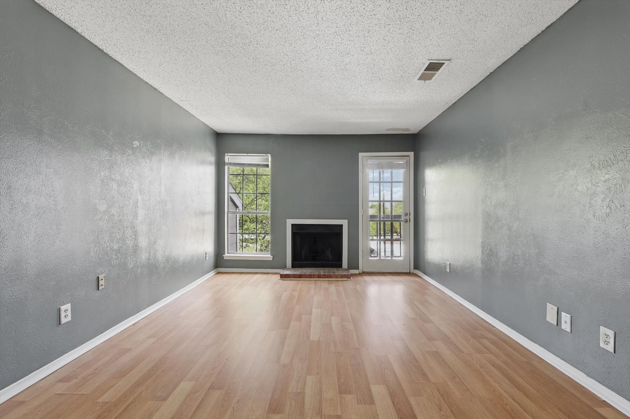 18333 Roehampton Drive 332 , Dallas, TX, 75252 | 20896396 | Realty Texas LLC