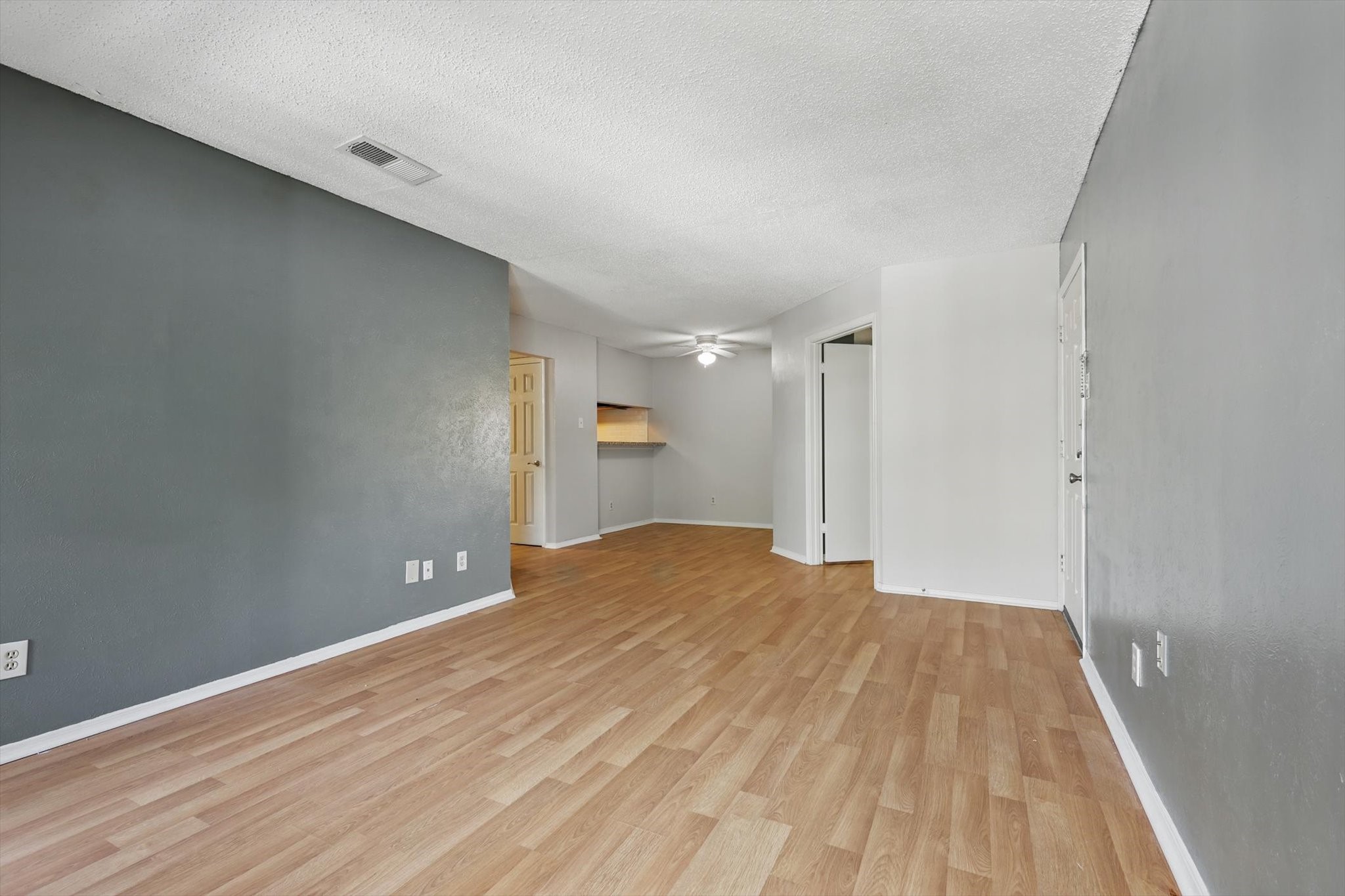 18333 Roehampton Drive 332 , Dallas, TX, 75252 | 20896396 | Realty Texas LLC