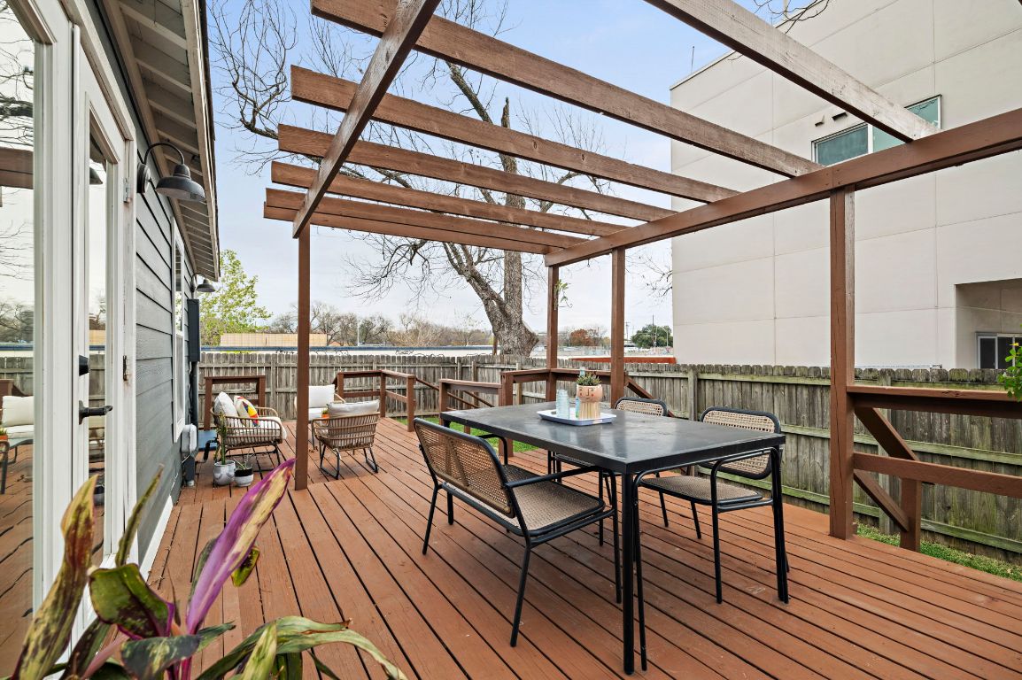 5517 Avenue G A , Austin, TX, 78751 | 6172732 | Realty Texas LLC