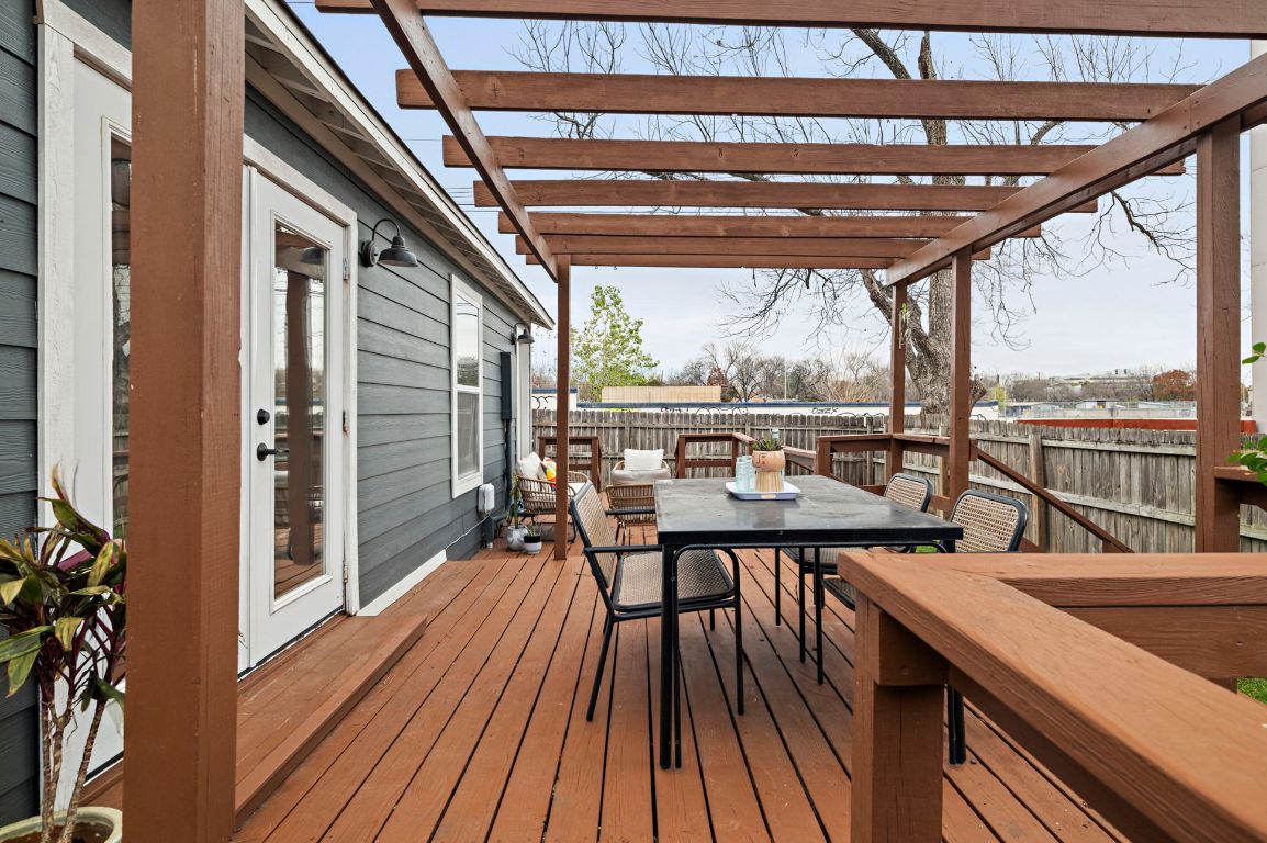5517 Avenue G A , Austin, TX, 78751 | 6172732 | Realty Texas LLC