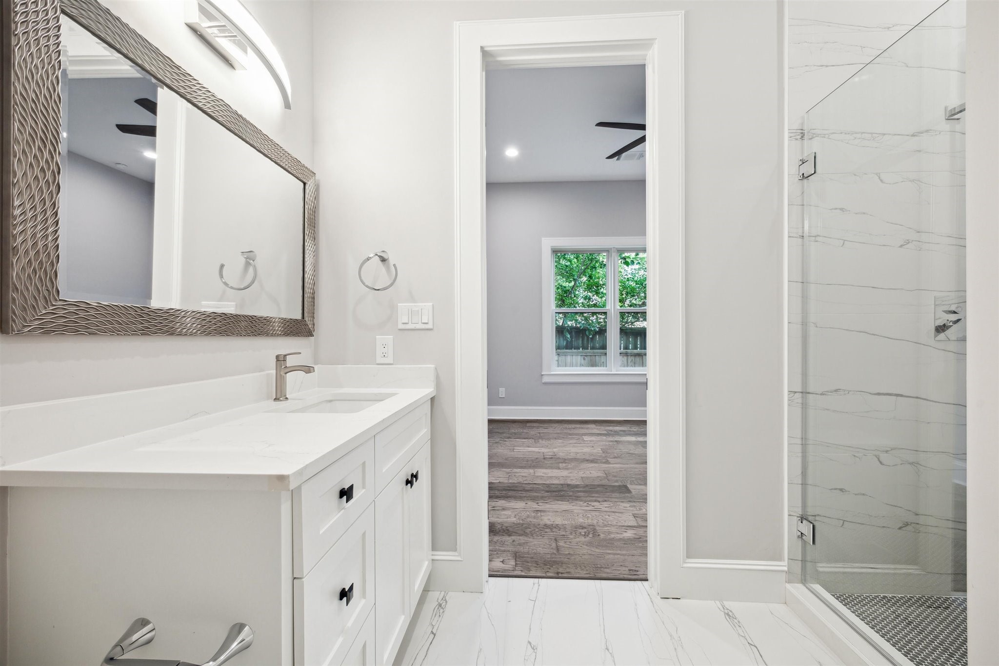 2065 Southgate Boulevard , Houston, TX, 77030 | 98186840 | Realty Texas LLC