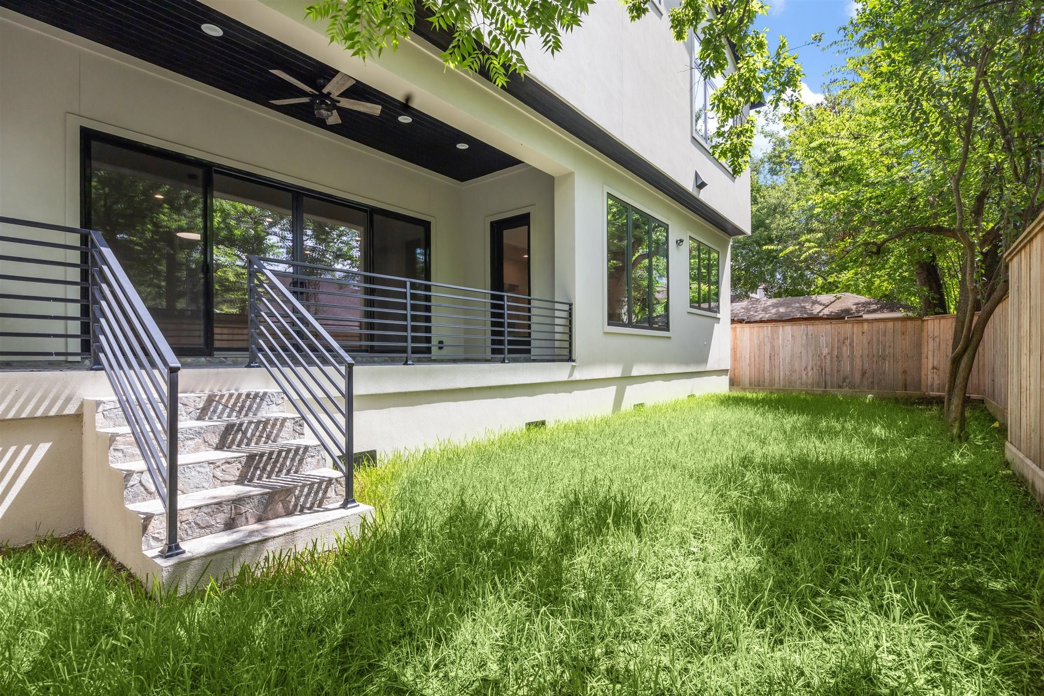 2065 Southgate Boulevard , Houston, TX, 77030 | 98186840 | Realty Texas LLC