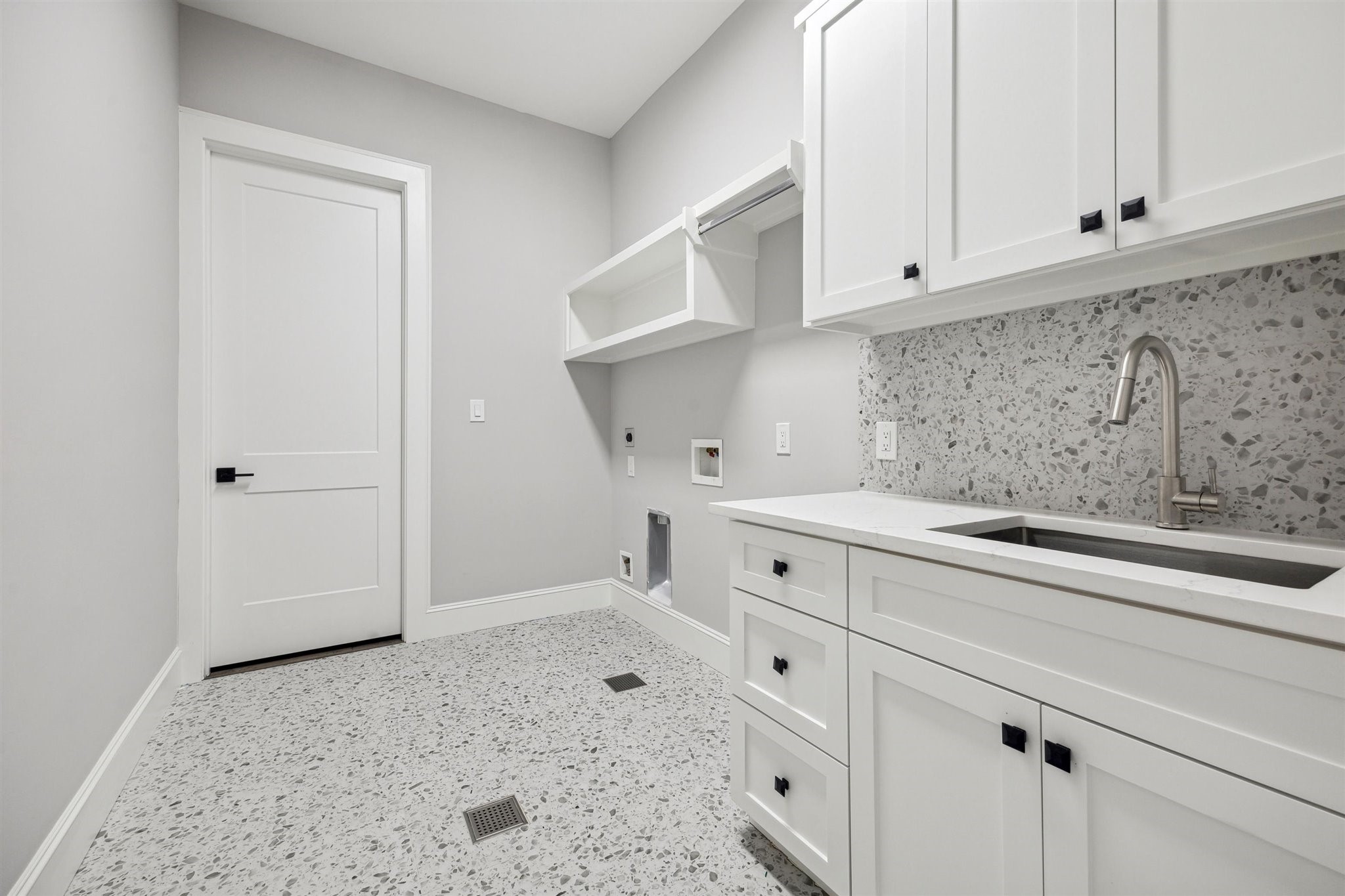 2065 Southgate Boulevard , Houston, TX, 77030 | 98186840 | Realty Texas LLC