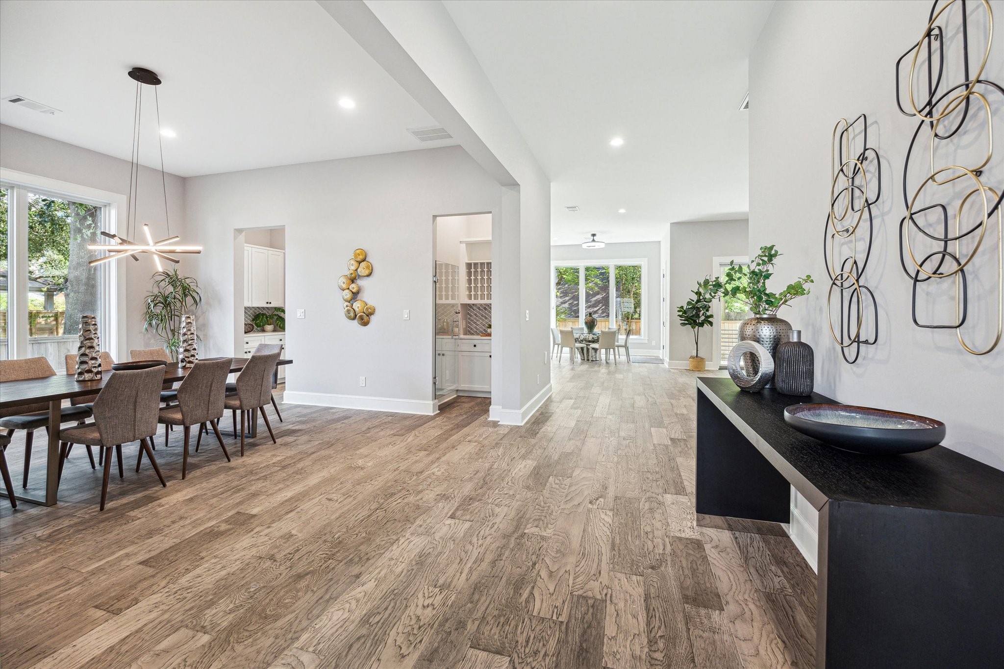 2065 Southgate Boulevard , Houston, TX, 77030 | 98186840 | Realty Texas LLC
