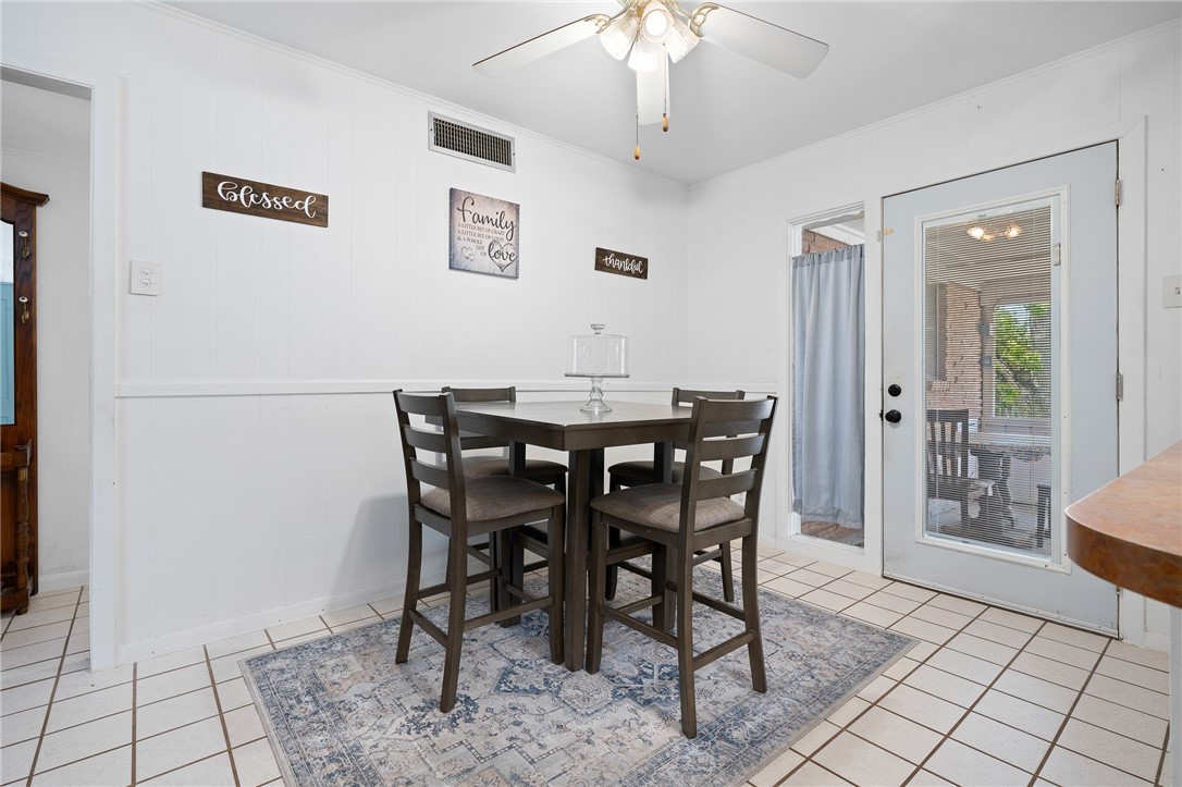 1207 DALLAS , Portland, TX, 78374 | 457321 | Realty Texas LLC