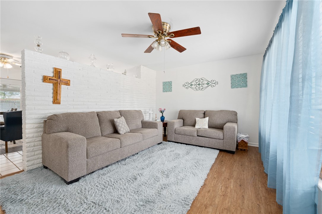 1207 DALLAS , Portland, TX, 78374 | 457321 | Realty Texas LLC