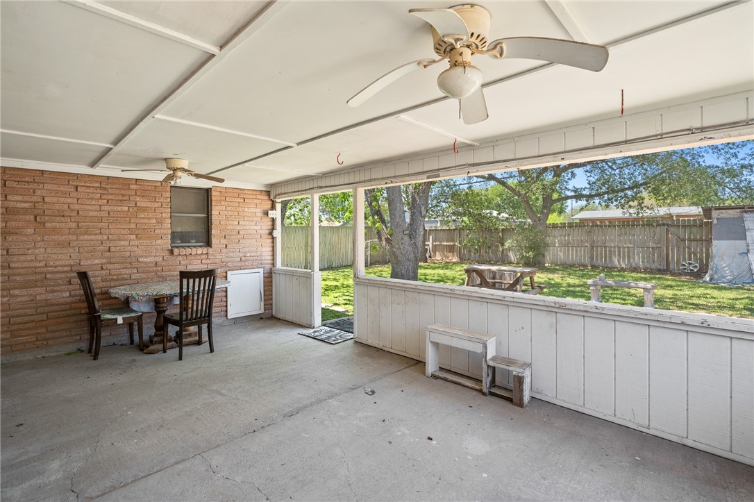 1207 DALLAS , Portland, TX, 78374 | 457321 | Realty Texas LLC