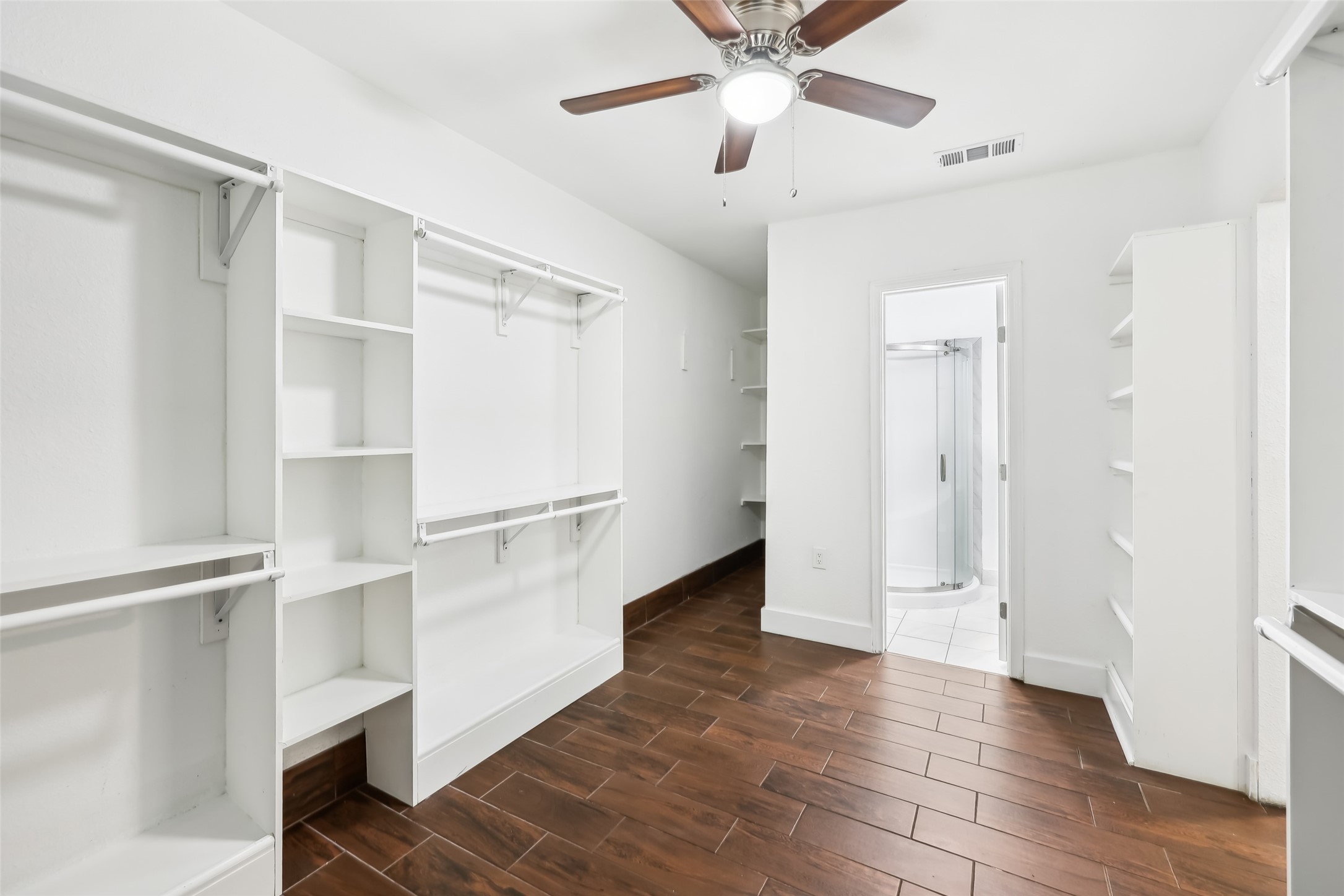 4122 Spokane Street , Irving, TX, 75062 | 20896653 | Realty Texas LLC
