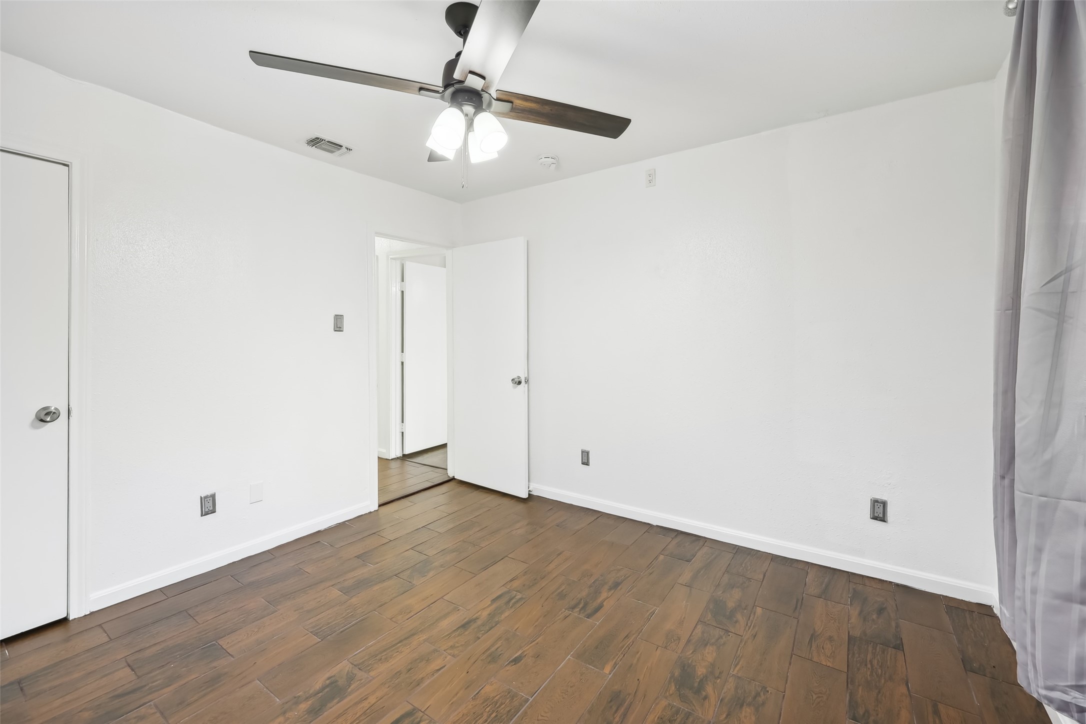 4122 Spokane Street , Irving, TX, 75062 | 20896653 | Realty Texas LLC