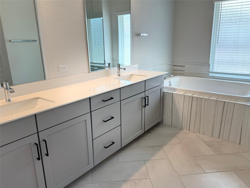 3000 Chisholm Trail Road 78 , Round Rock, TX, 78681 | 2893011 | Realty Texas LLC