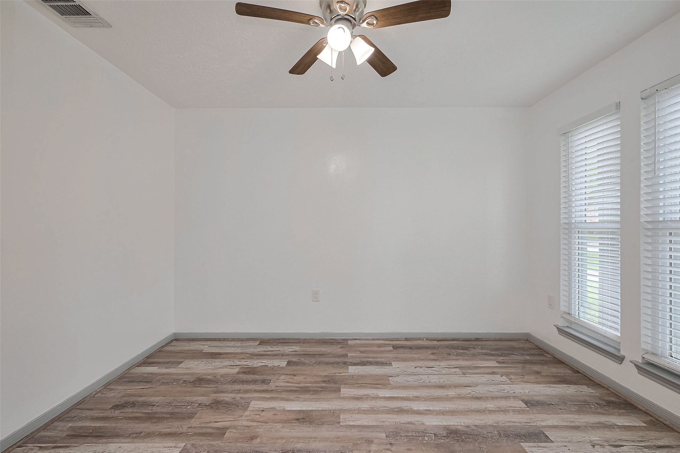 9858 Sageaspen Lane , Houston, TX, 77089 | 34259114 | Realty Texas LLC