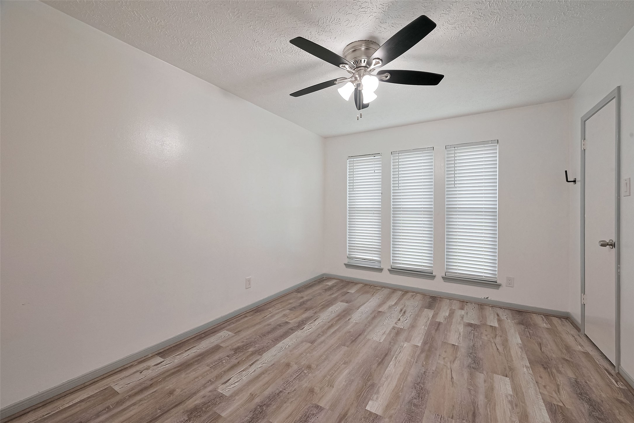 9858 Sageaspen Lane , Houston, TX, 77089 | 34259114 | Realty Texas LLC