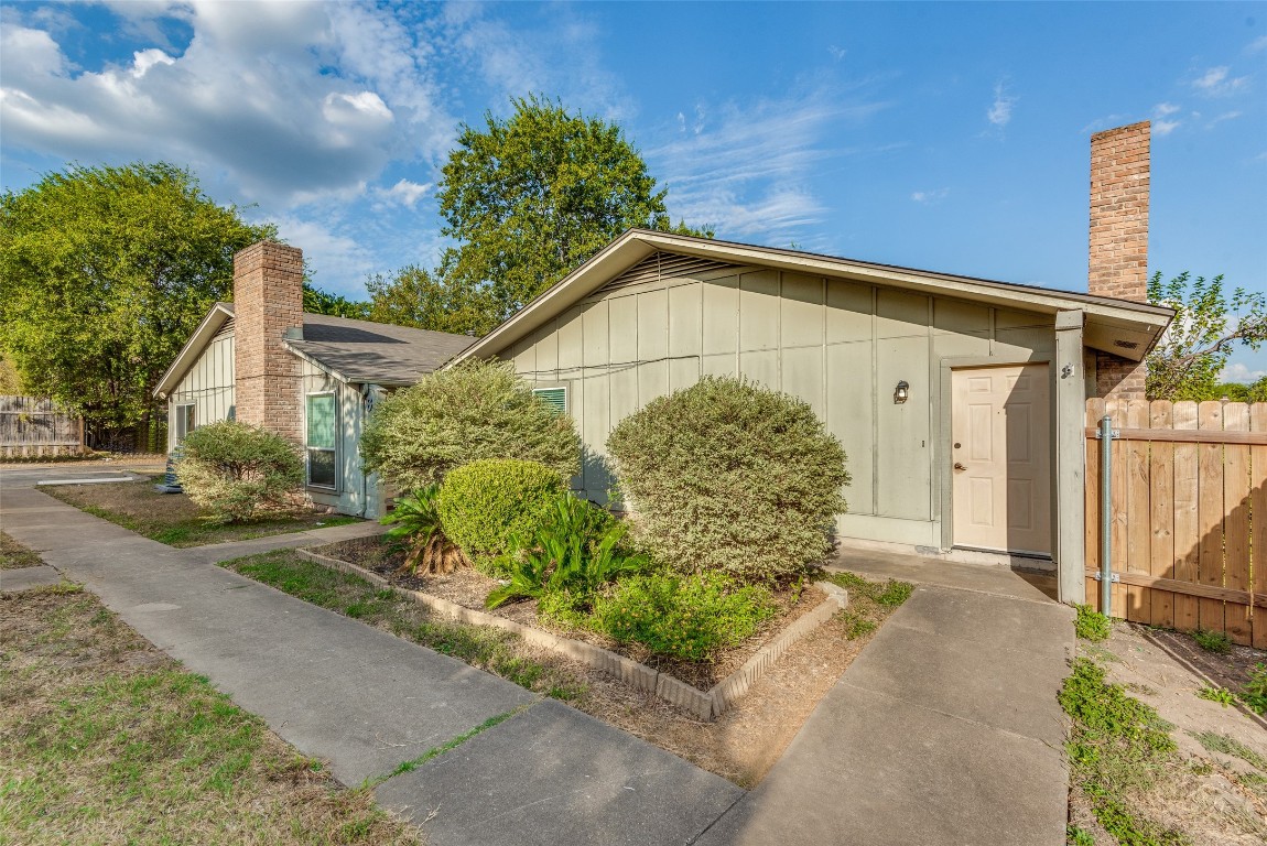 216 W William Cannon Drive A , Austin, TX, 78745 | 3866099 | Realty Texas LLC