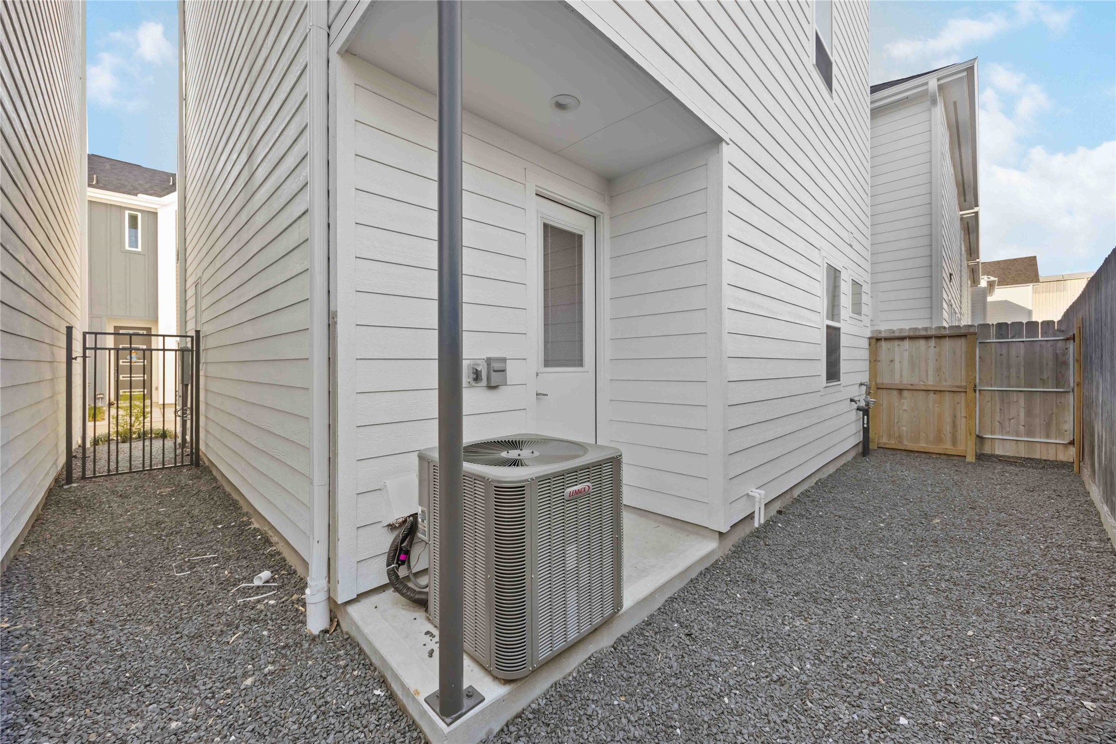 1013 Erin Street R , Houston, TX, 77009 | 91546007 | Realty Texas LLC