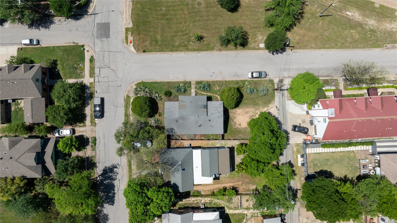 1401 Olander Street , Austin, TX, 78702 | 1309182 | Realty Texas LLC