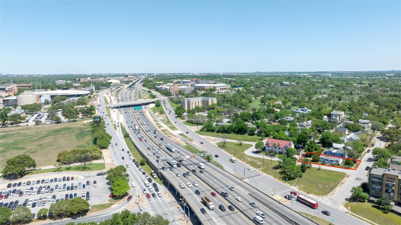 1401 Olander Street , Austin, TX, 78702 | 1309182 | Realty Texas LLC