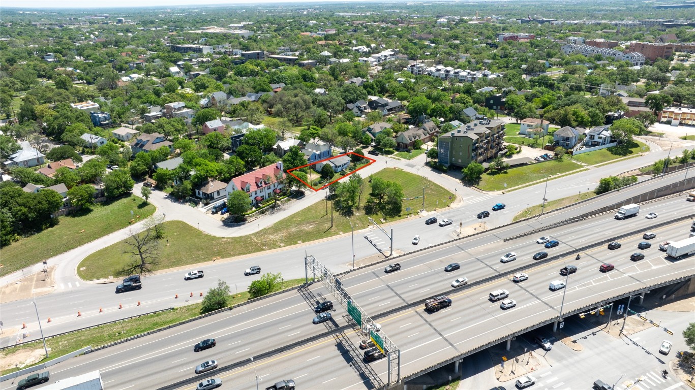 1401 Olander Street , Austin, TX, 78702 | 1309182 | Realty Texas LLC
