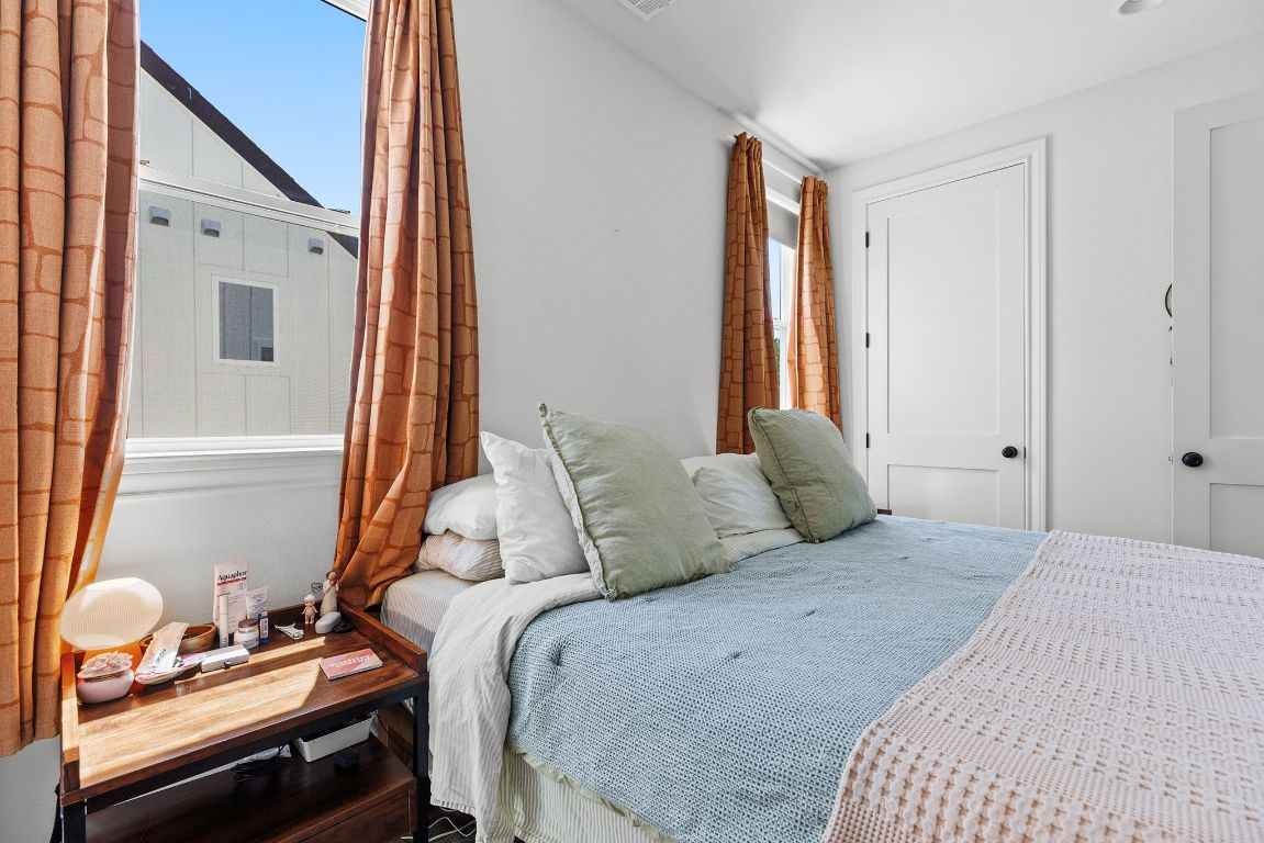 6704 Galindo Street B , Austin, TX, 78741 | 7868409 | Realty Texas LLC