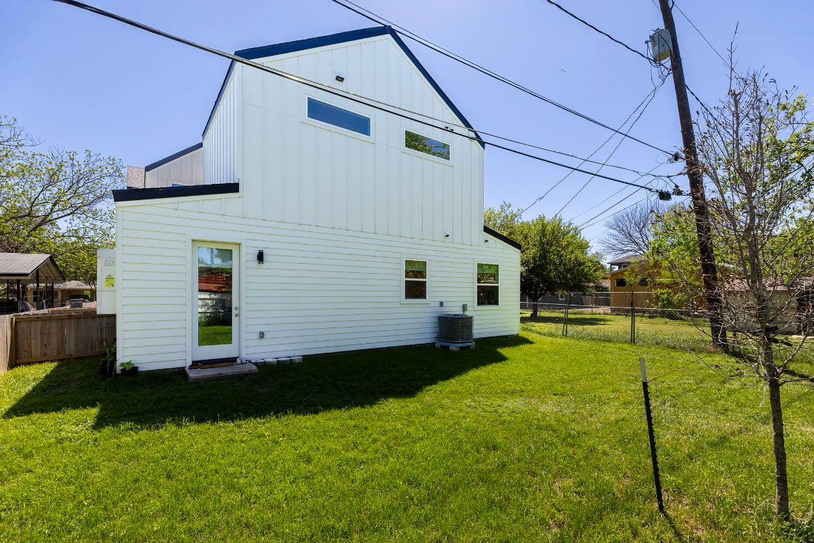 6704 Galindo Street B , Austin, TX, 78741 | 7868409 | Realty Texas LLC