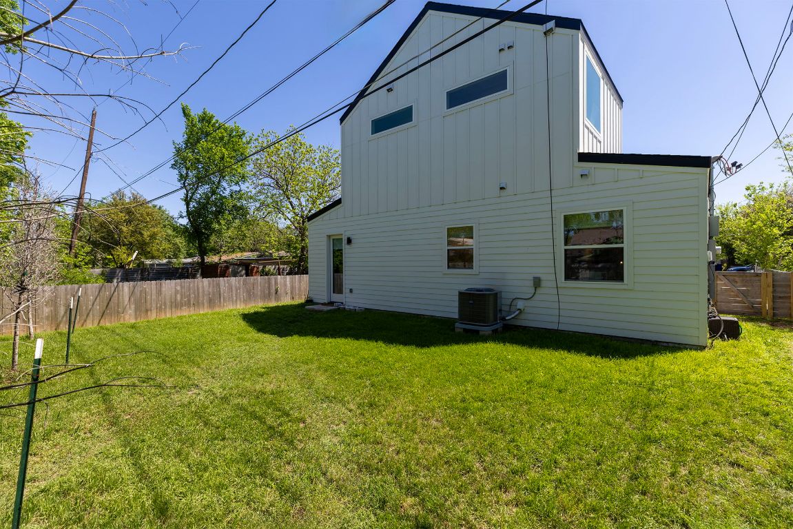 6704 Galindo Street B , Austin, TX, 78741 | 7868409 | Realty Texas LLC