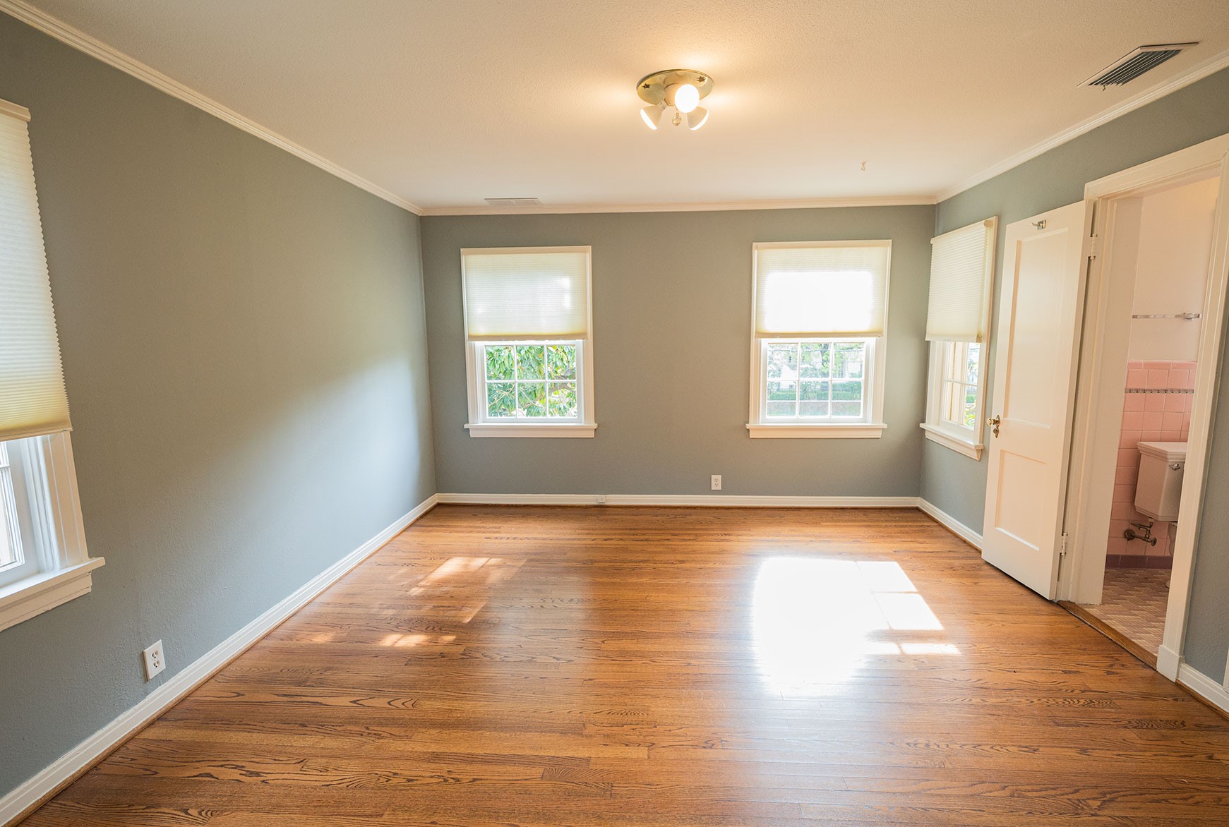 2215 Cambria Boulevard , Dallas, TX, 75214 | 20898030 | Realty Texas LLC