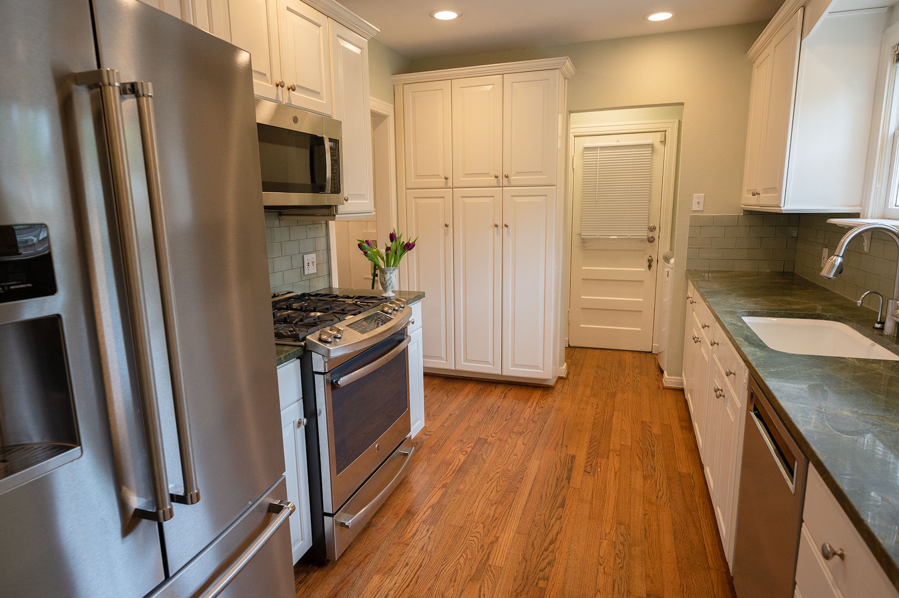 2215 Cambria Boulevard , Dallas, TX, 75214 | 20898030 | Realty Texas LLC