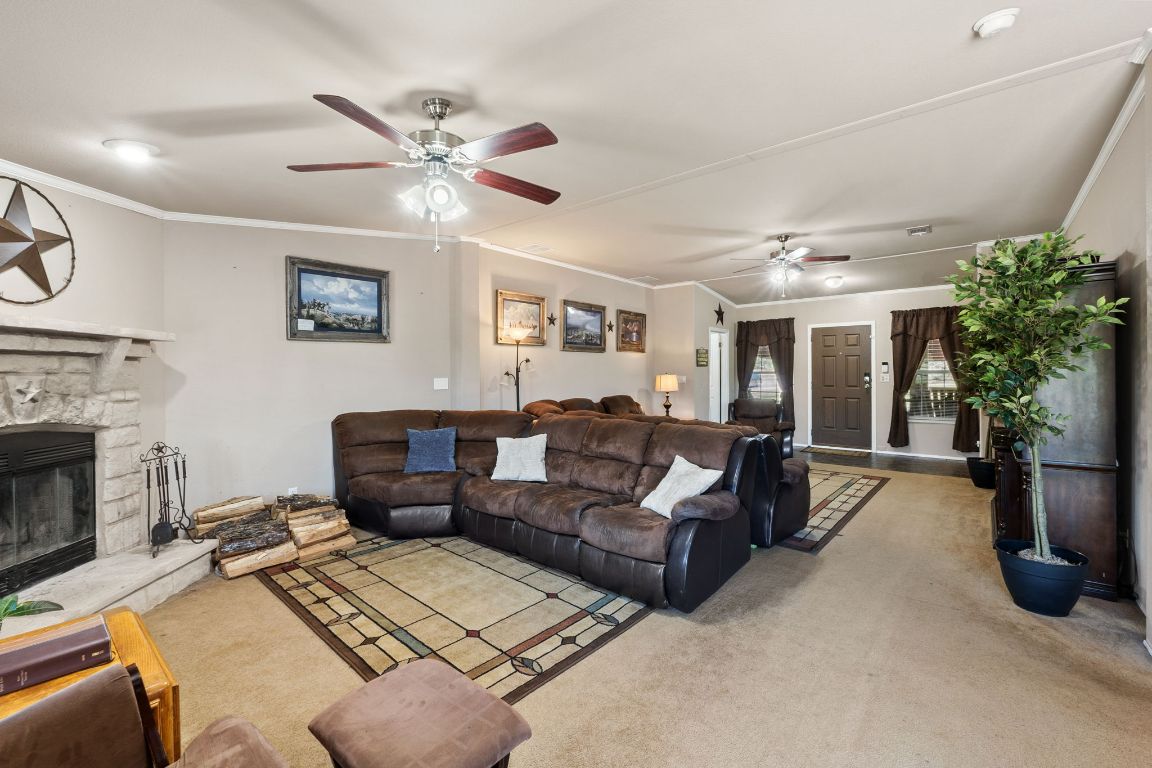 118 Hillcrest Drive , Bastrop, TX, 78602 | 1394270 | Realty Texas LLC