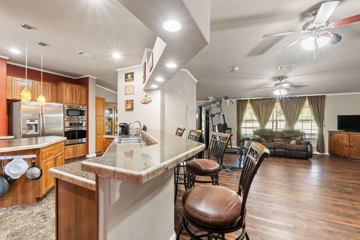 118 Hillcrest Drive , Bastrop, TX, 78602 | 1394270 | Realty Texas LLC