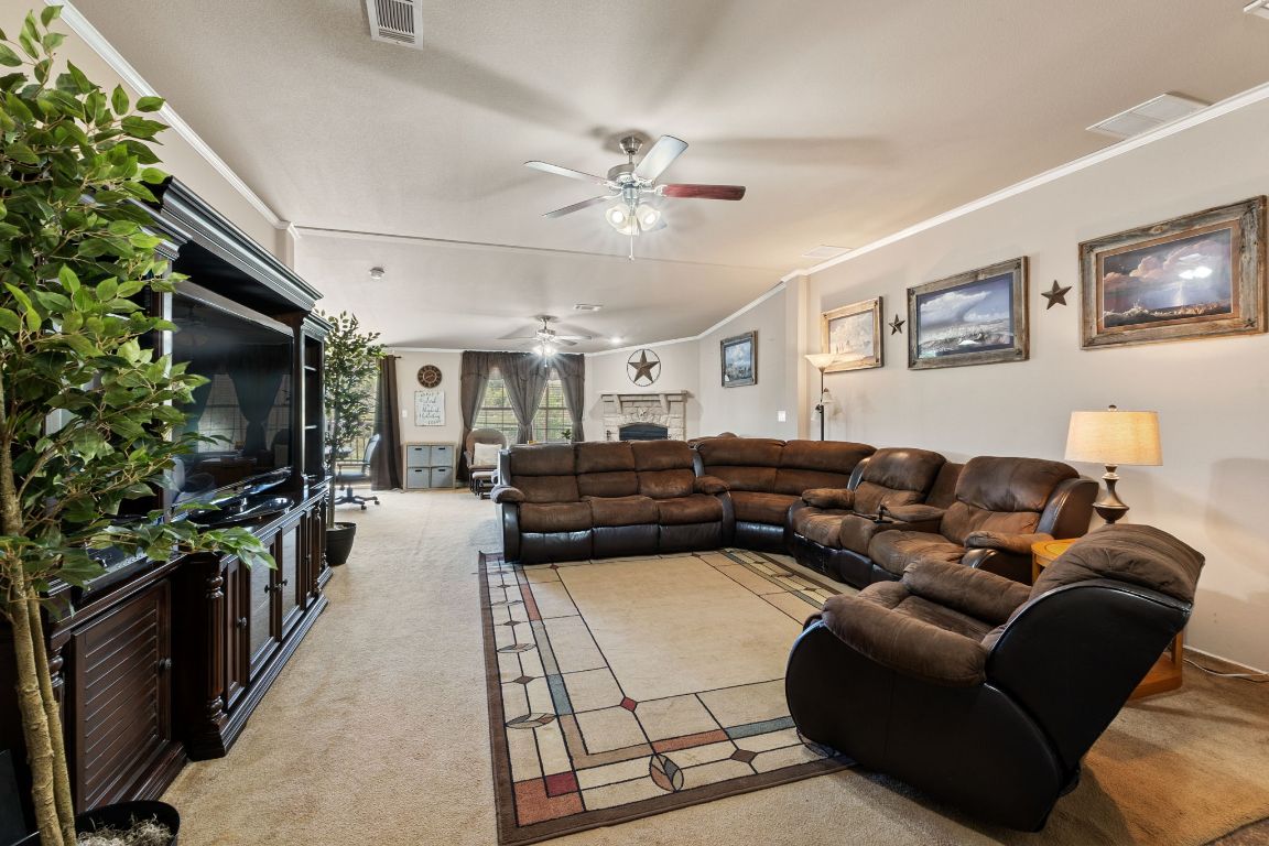 118 Hillcrest Drive , Bastrop, TX, 78602 | 1394270 | Realty Texas LLC