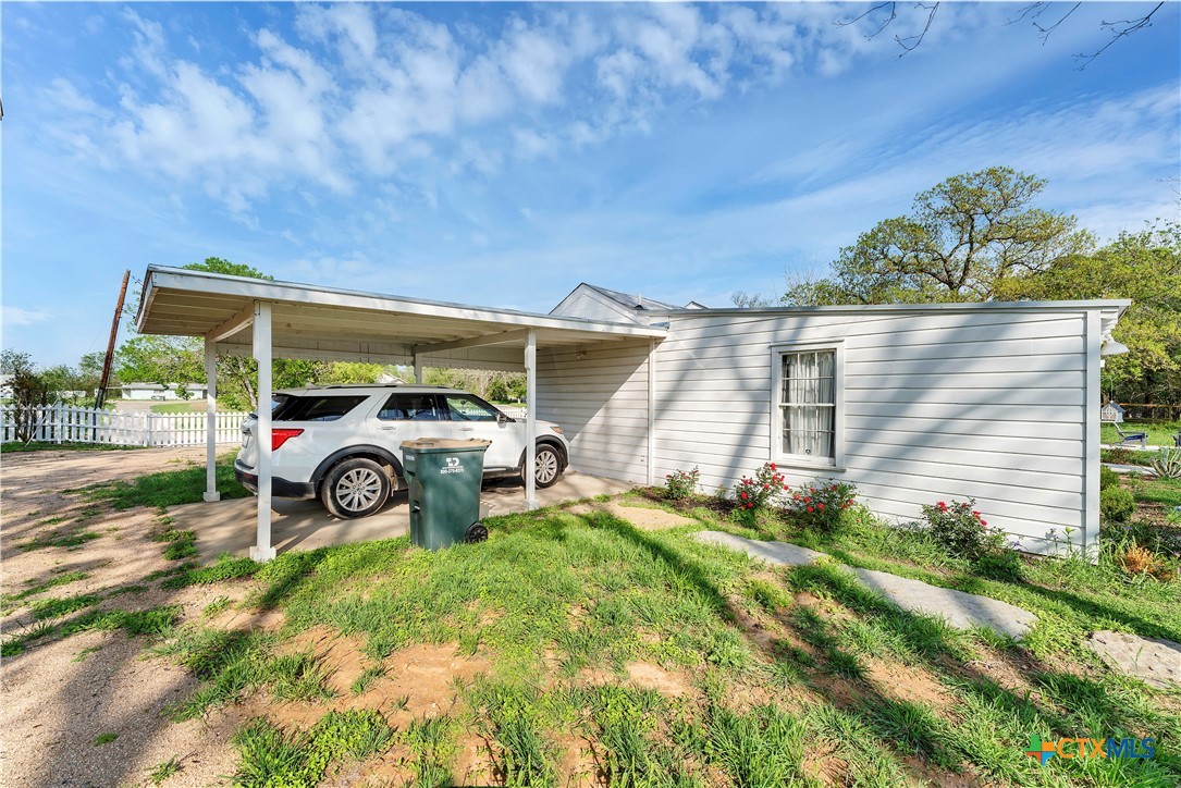 105 NW RIVER Road , Martindale, TX, 78655 | 576115 | Realty Texas LLC