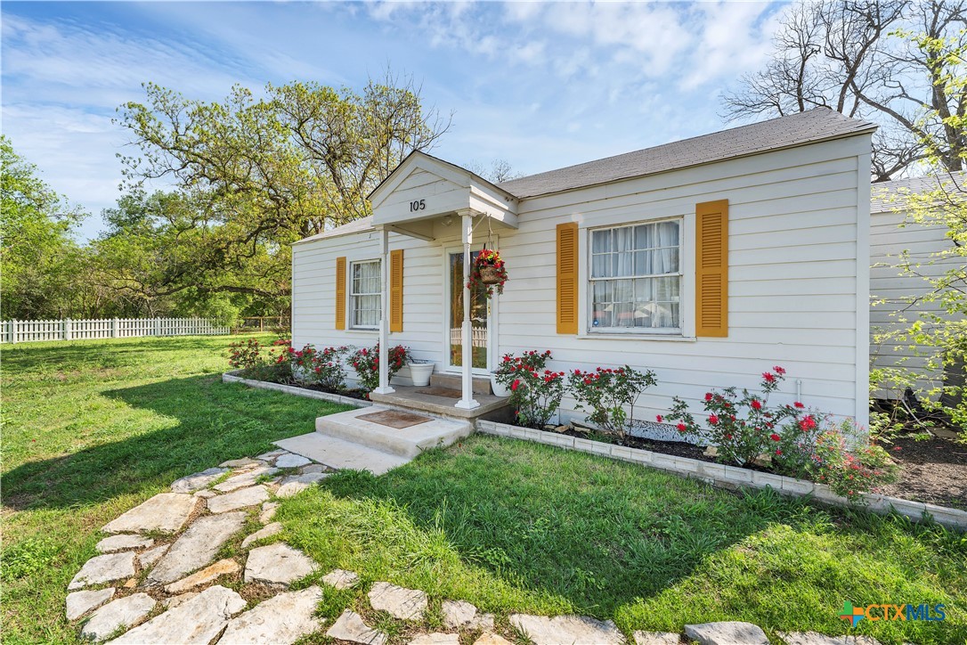 105 NW RIVER Road , Martindale, TX, 78655 | 576115 | Realty Texas LLC