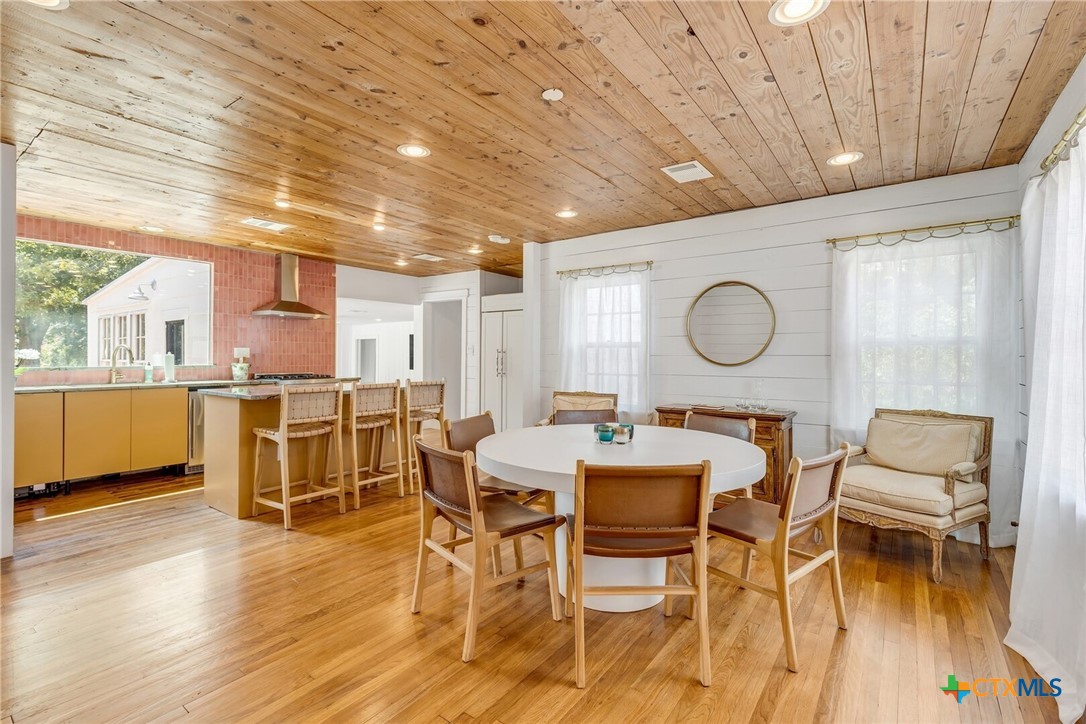 105 NW RIVER Road , Martindale, TX, 78655 | 576115 | Realty Texas LLC