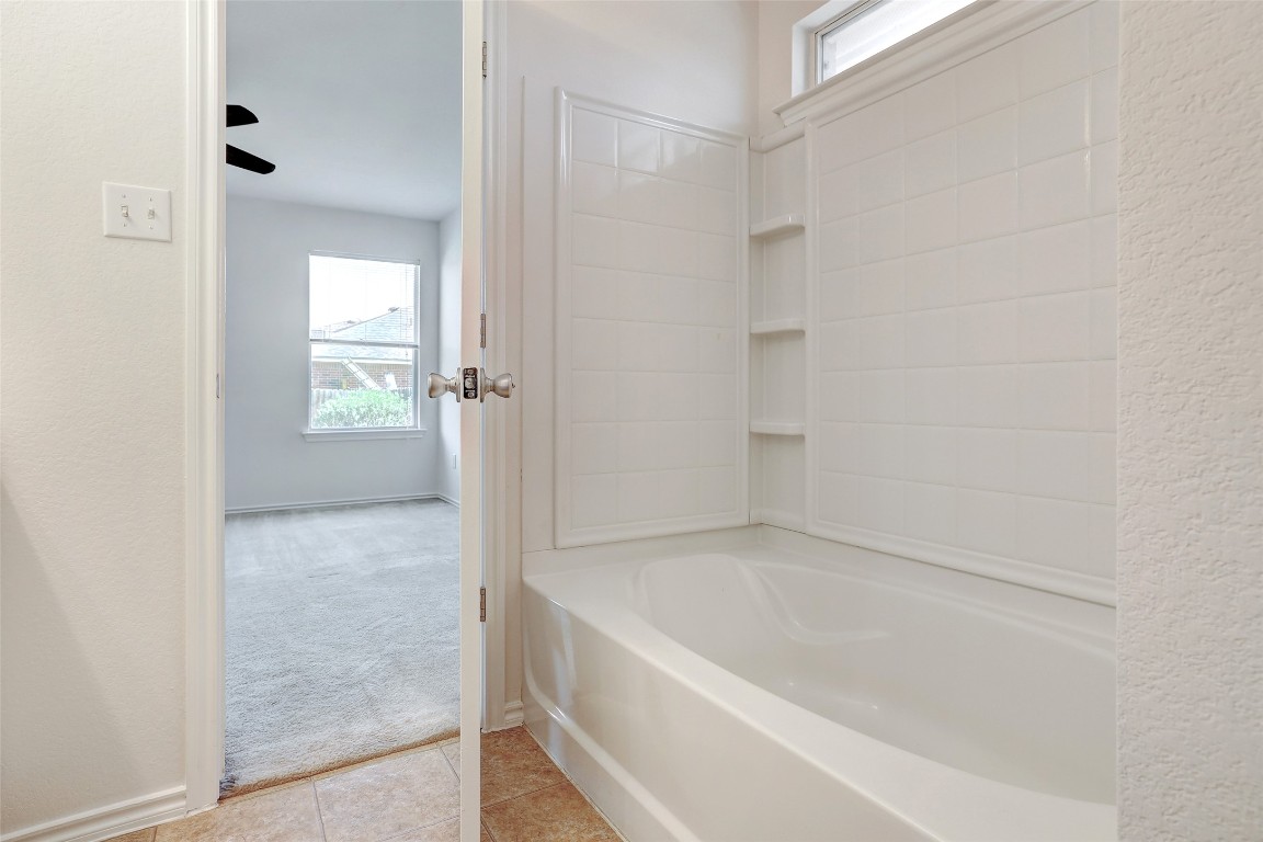 208 Indian Meadow Drive , Georgetown, TX, 78626 | 2475721 | Realty Texas LLC