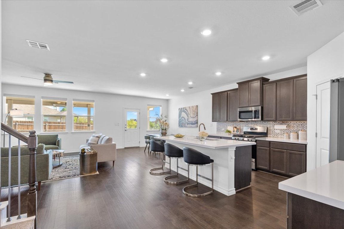 1007 Sandra Ann Way , Hutto, TX, 78634 | 8509587 | Realty Texas LLC