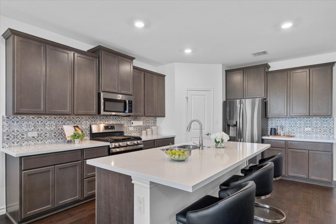 1007 Sandra Ann Way , Hutto, TX, 78634 | 8509587 | Realty Texas LLC