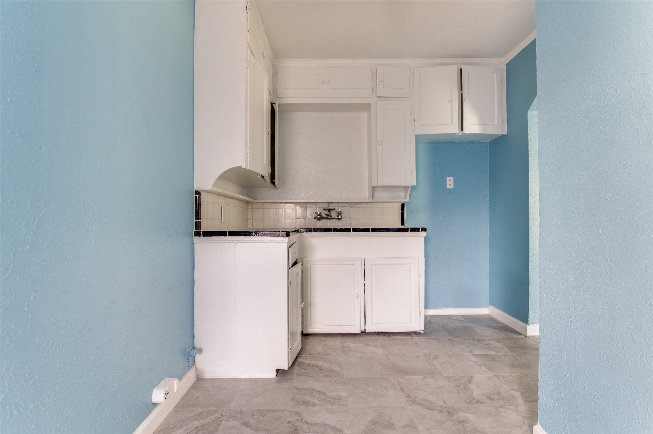 108 S Westmoreland Road , Dallas, TX, 75211 | 20899457 | Realty Texas LLC