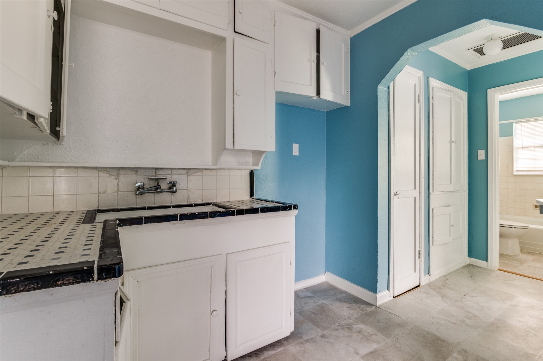 108 S Westmoreland Road , Dallas, TX, 75211 | 20899457 | Realty Texas LLC