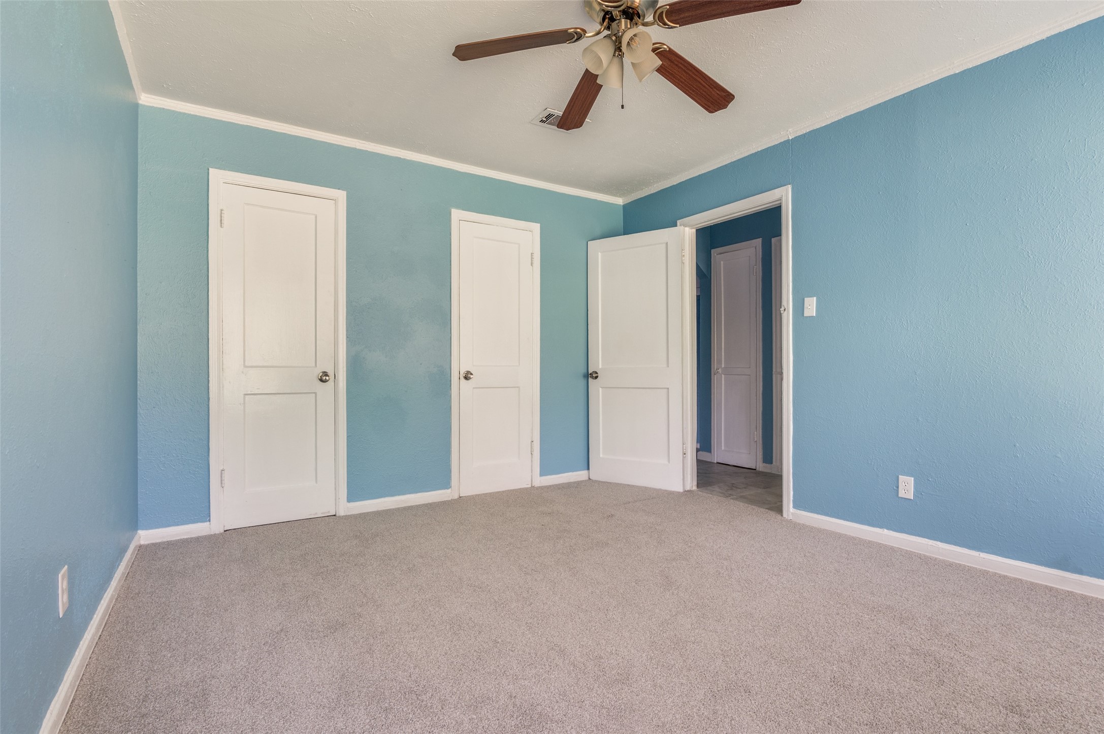 108 S Westmoreland Road , Dallas, TX, 75211 | 20899457 | Realty Texas LLC