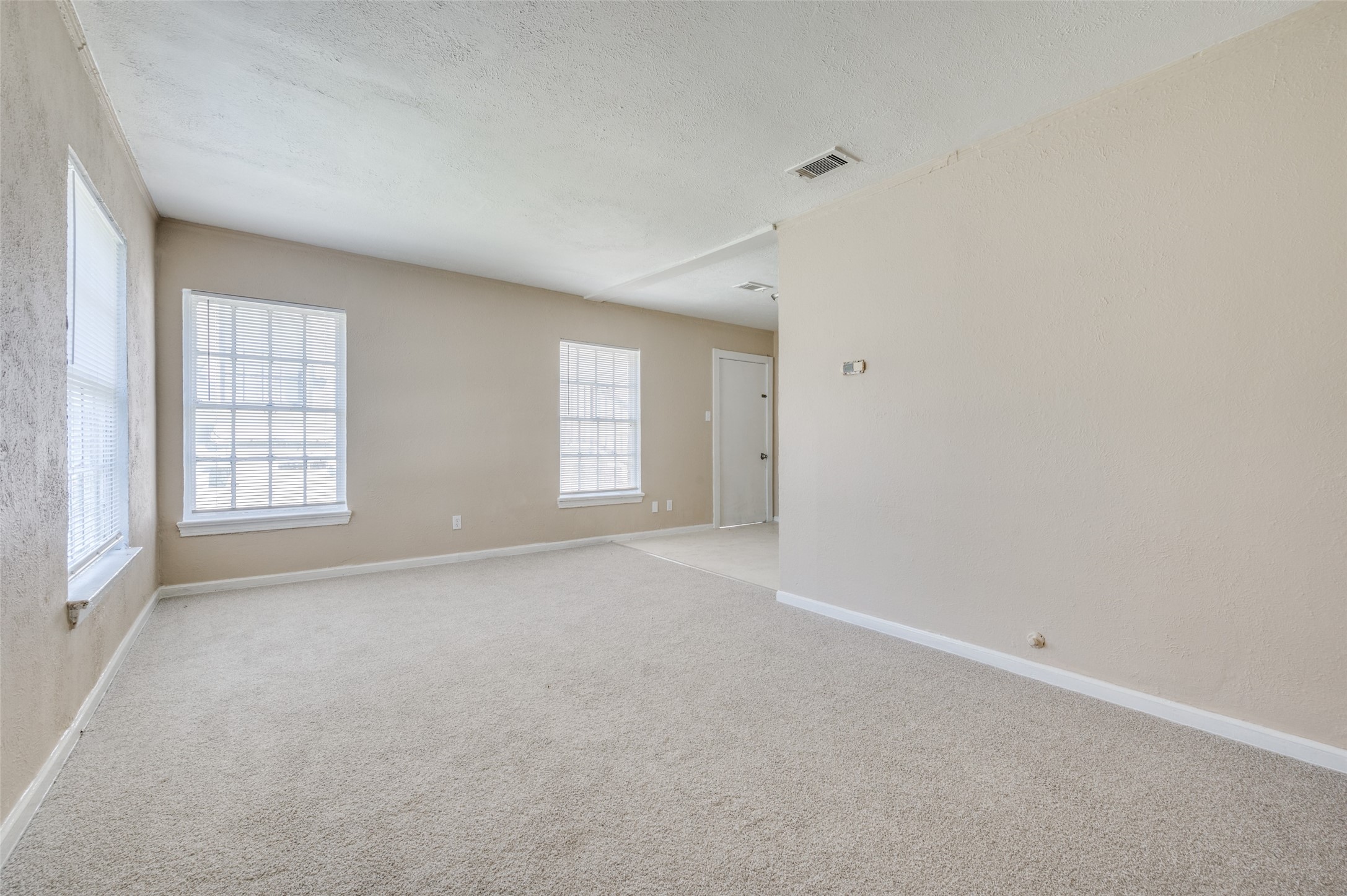 108 S Westmoreland Road , Dallas, TX, 75211 | 20899457 | Realty Texas LLC