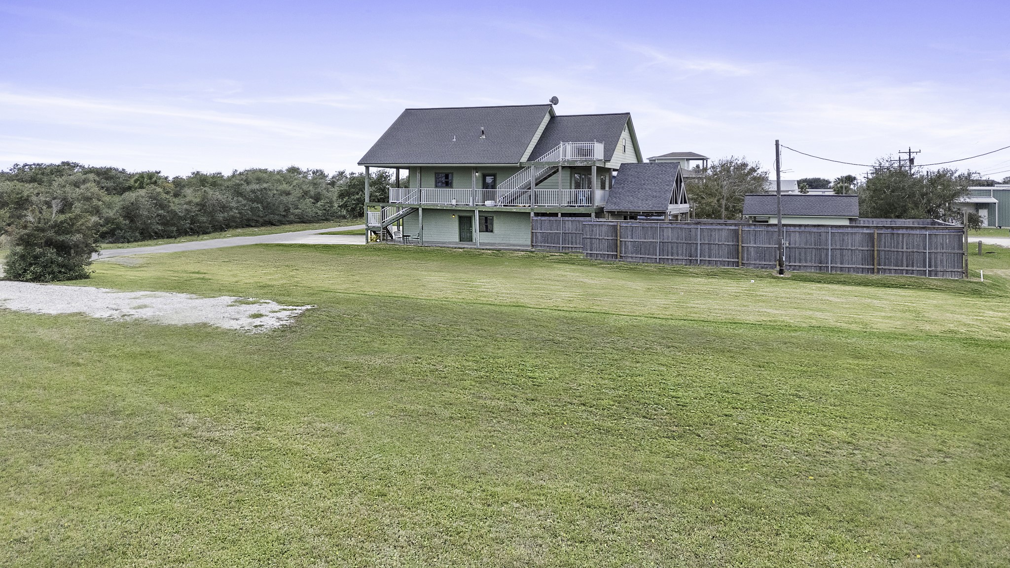302 Tyler , Port O Connor, TX, 77982 | 39512518 | Realty Texas LLC