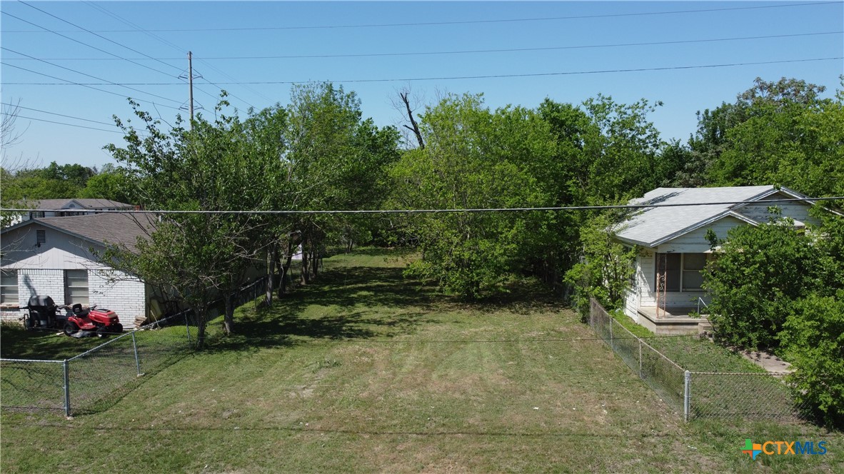 408 Symes Street , Taylor, TX, 76574 | 576177 | Realty Texas LLC