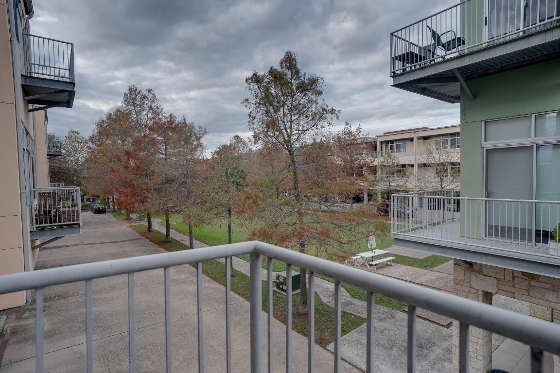 2401 E 6th Street 6090 , Austin, TX, 78702 | 3970499 | Realty Texas LLC