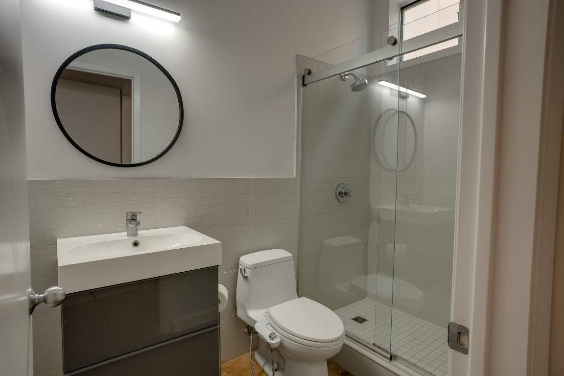 2401 E 6th Street 6090 , Austin, TX, 78702 | 3970499 | Realty Texas LLC