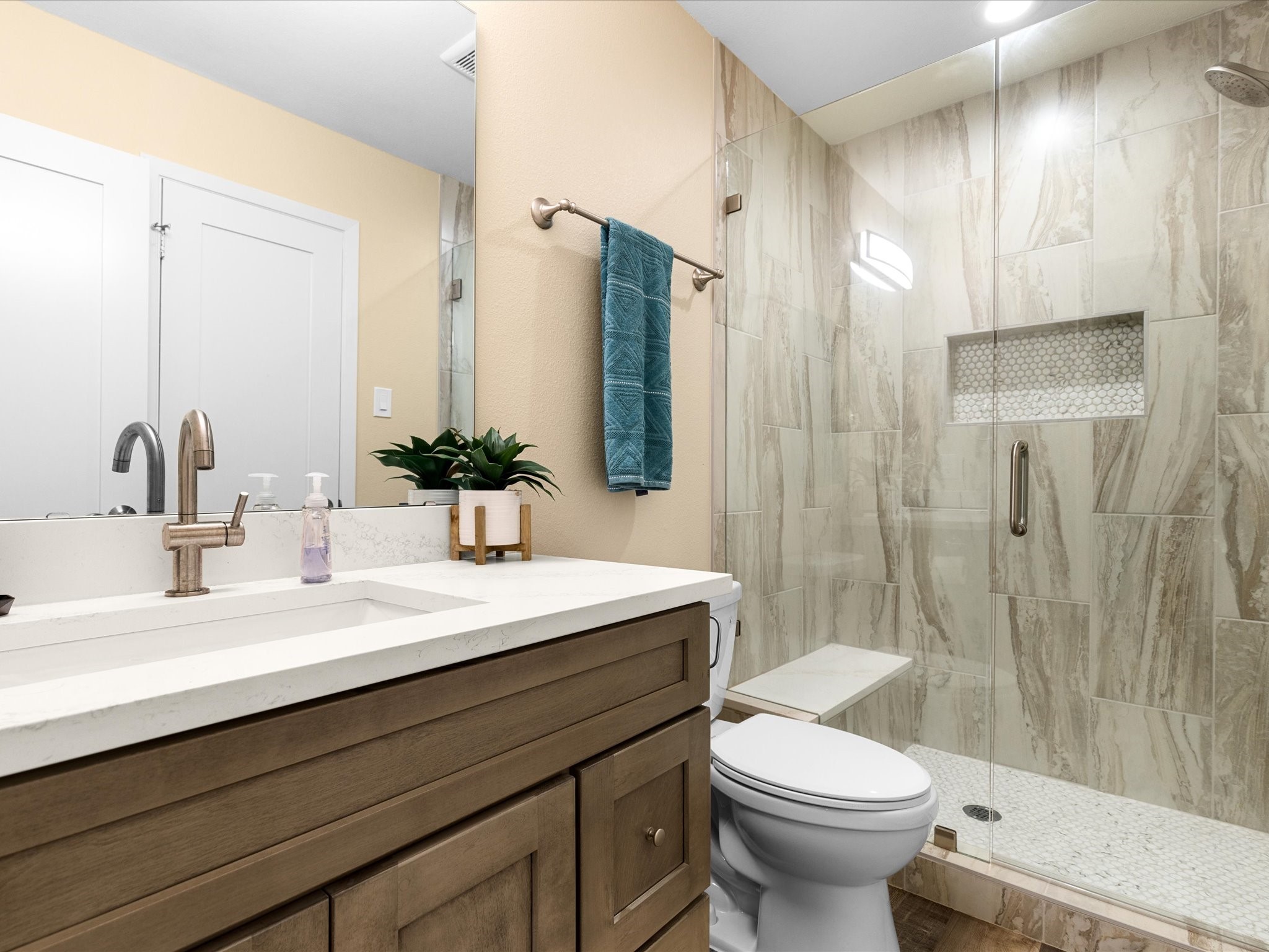 2705 Haley Avenue , Haltom City, TX, 76117 | 20900448 | Realty Texas LLC