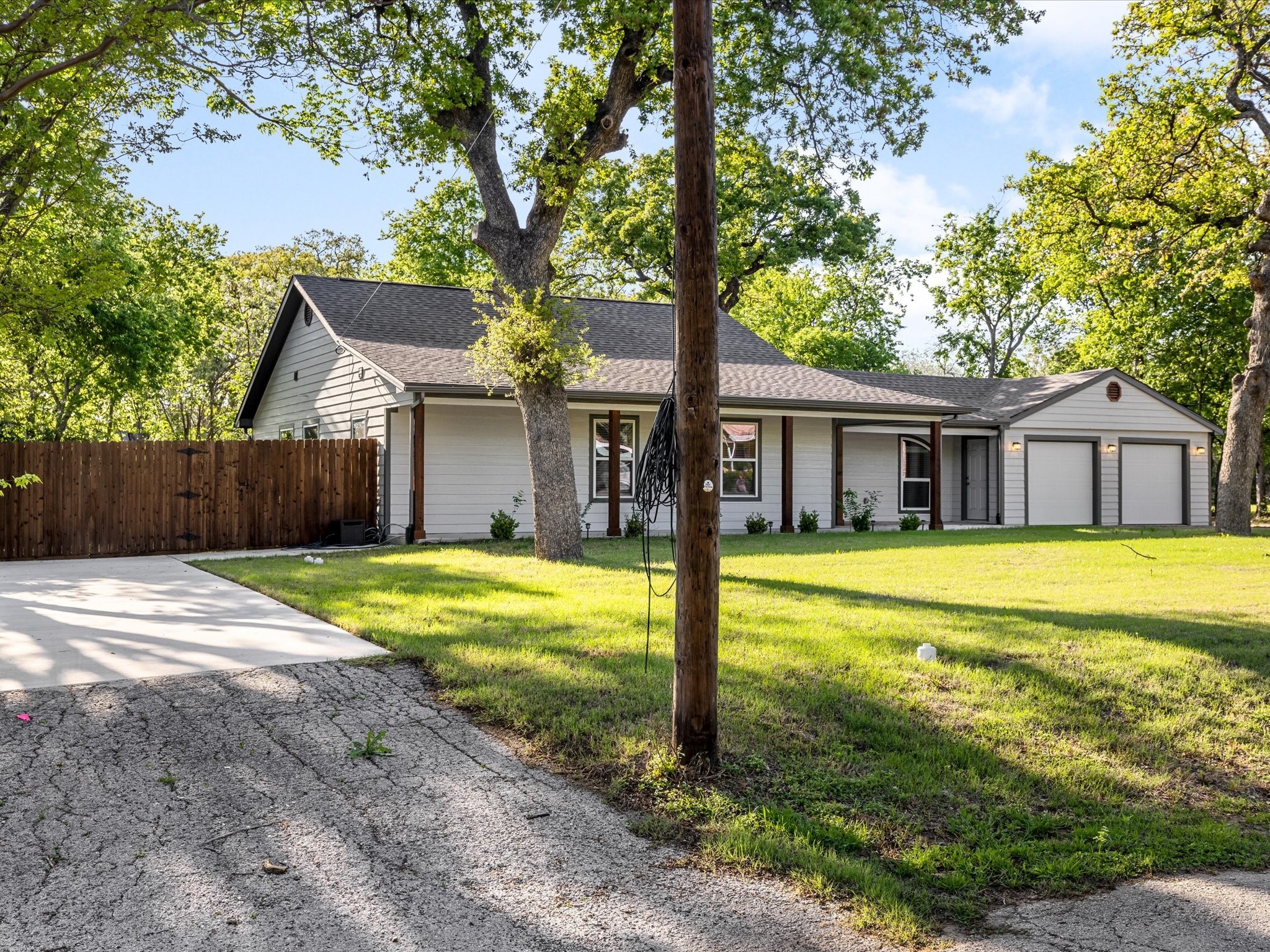 2705 Haley Avenue , Haltom City, TX, 76117 | 20900448 | Realty Texas LLC